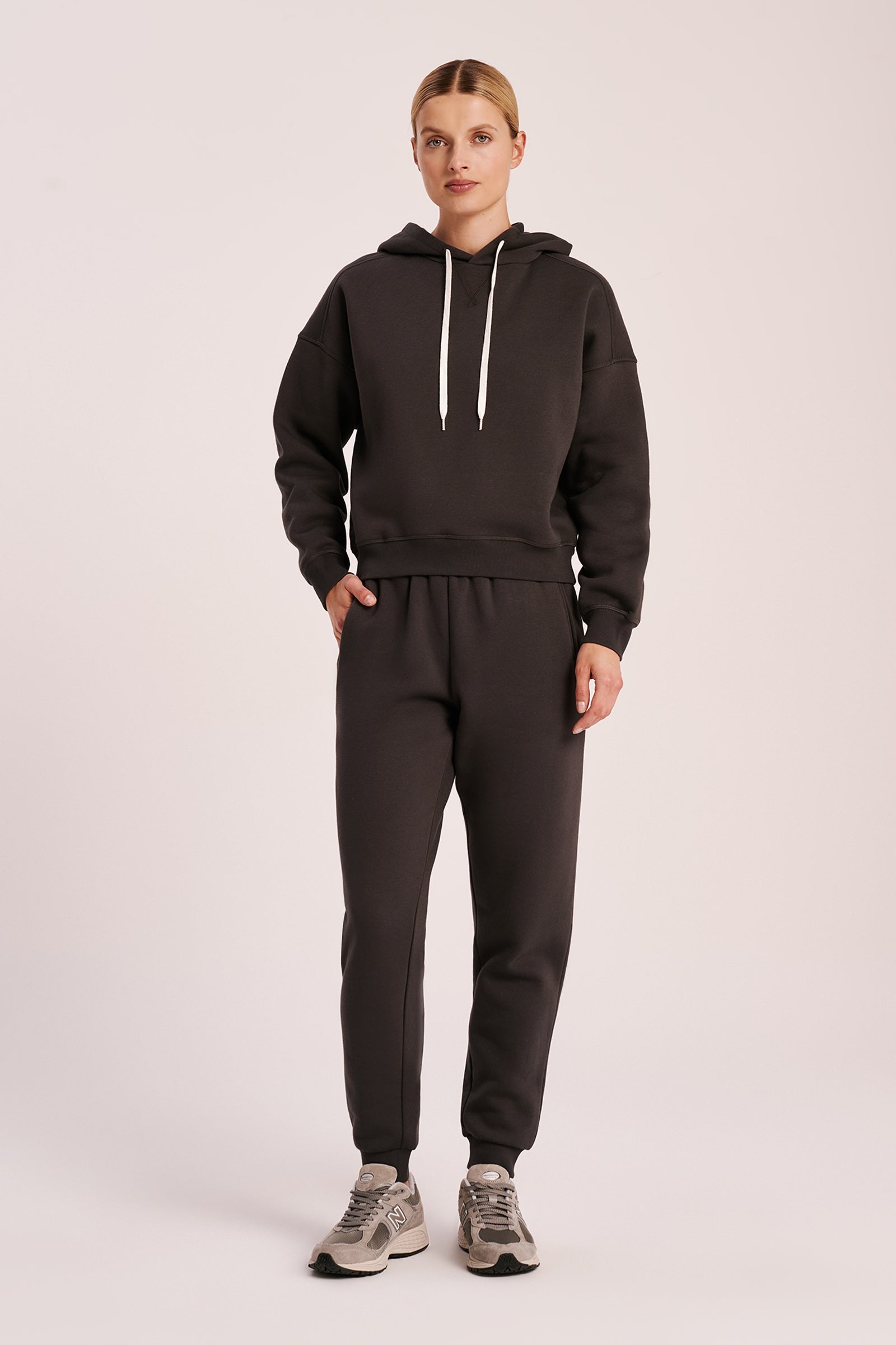 Carter Classic Trackpant Coal 