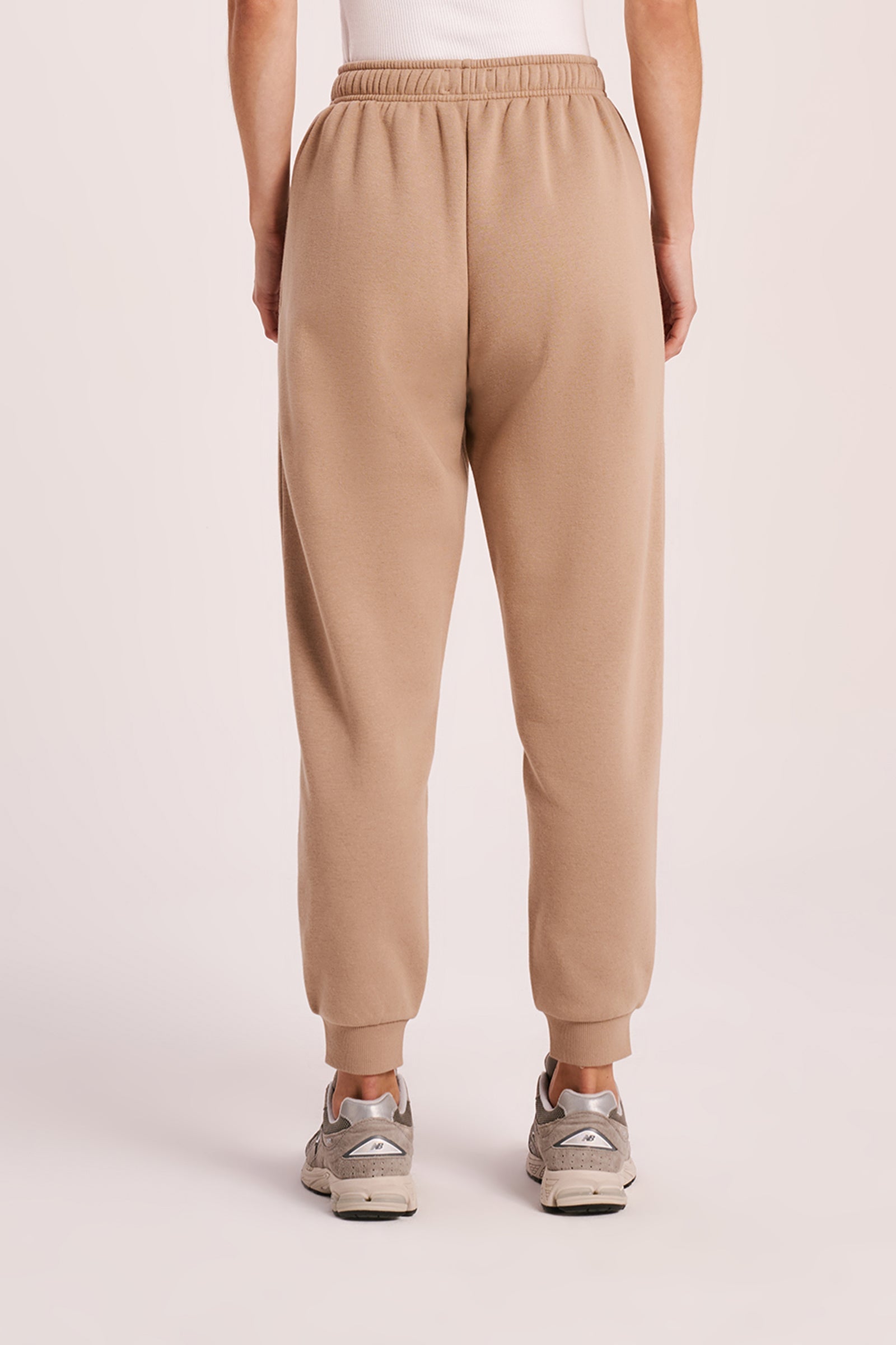 Carter Classic Trackpant Mocha 