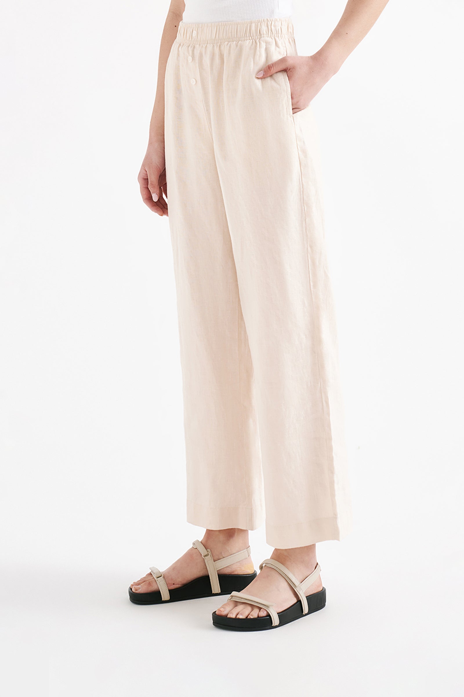 Lounge Linen Crop Pant Pannacotta 