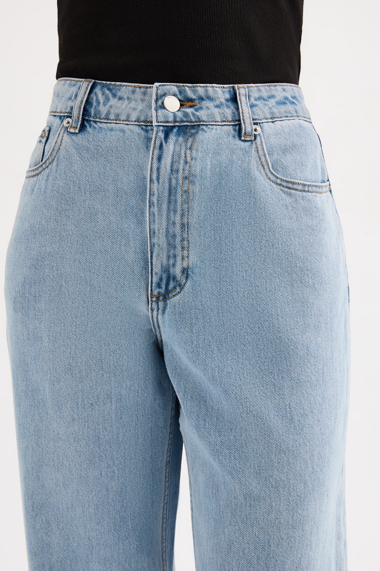 Organic Relaxed Leg Jean 90s Blue Wash 